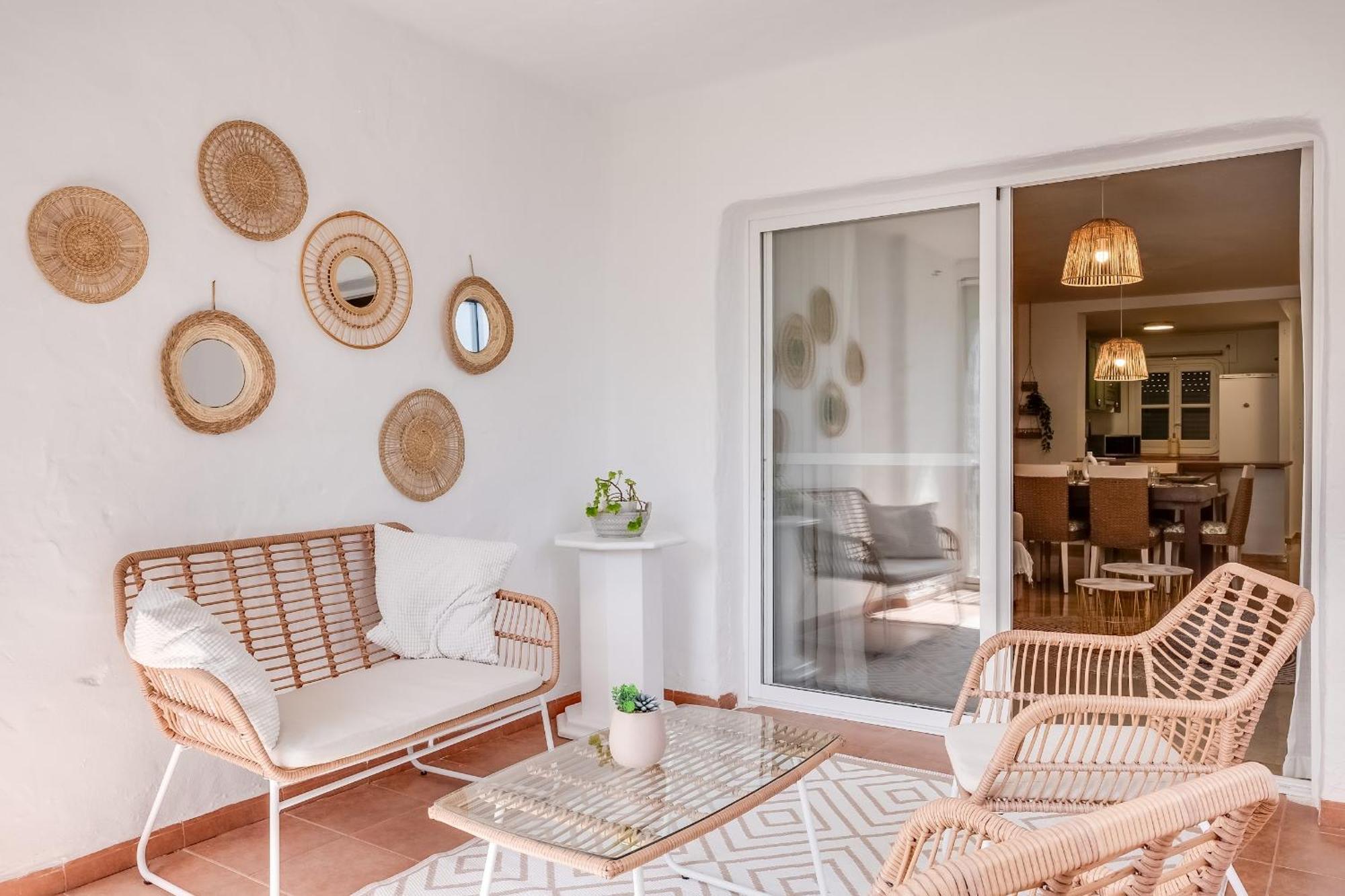 אסטפונה Gezellig Stijlvol Appartement Dichtbij Het Strand מראה חיצוני תמונה