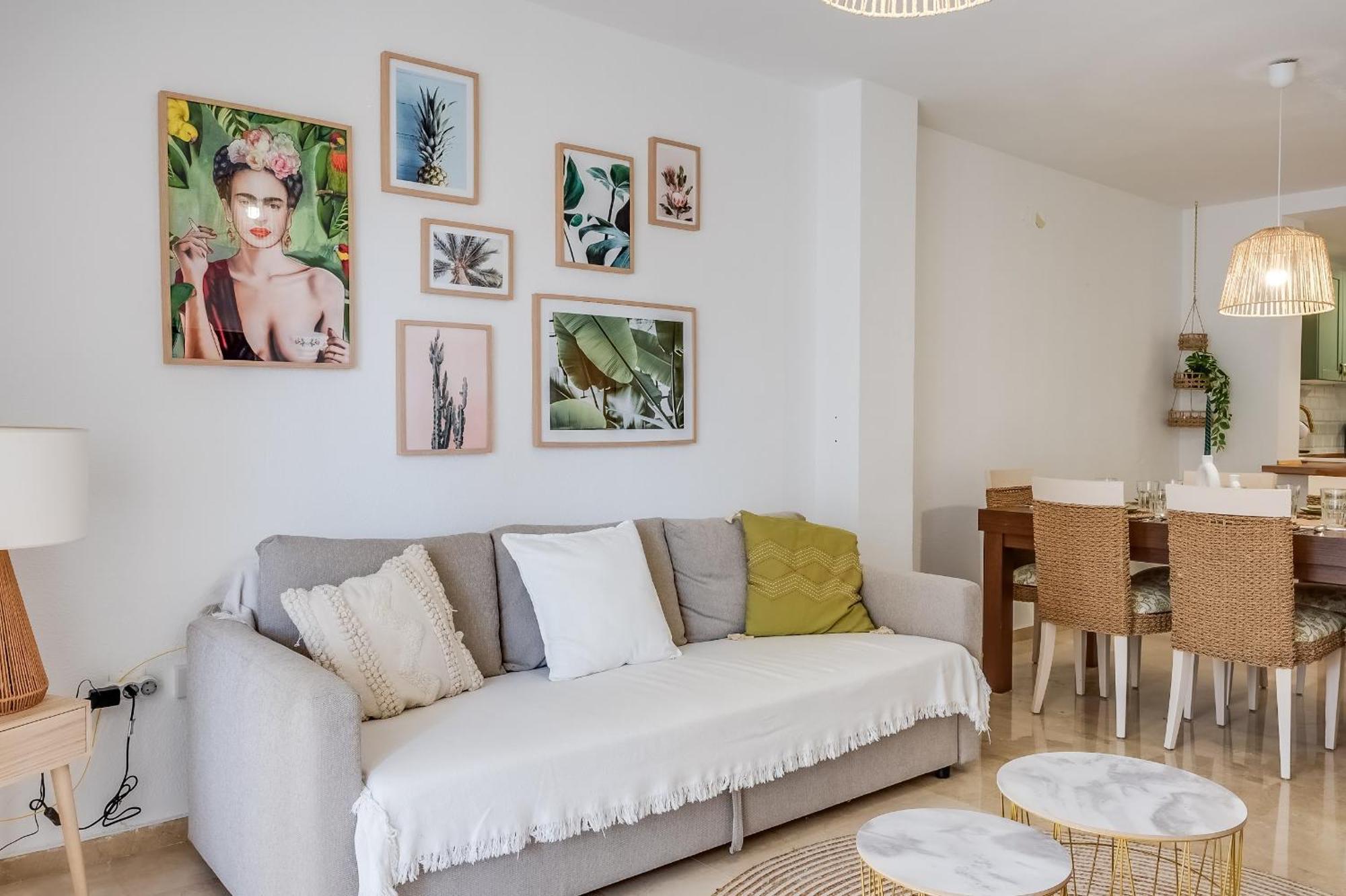 אסטפונה Gezellig Stijlvol Appartement Dichtbij Het Strand מראה חיצוני תמונה
