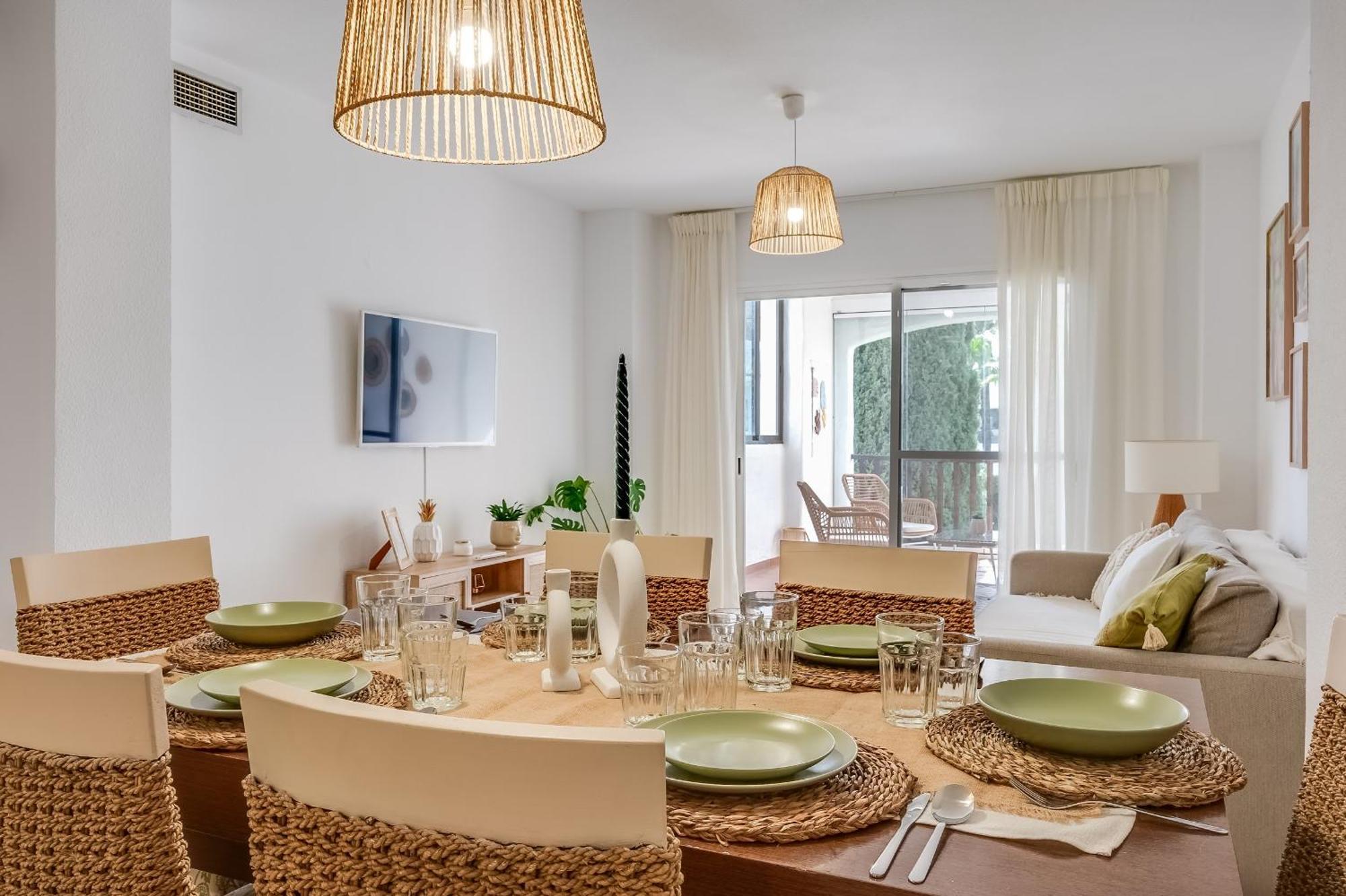 אסטפונה Gezellig Stijlvol Appartement Dichtbij Het Strand מראה חיצוני תמונה